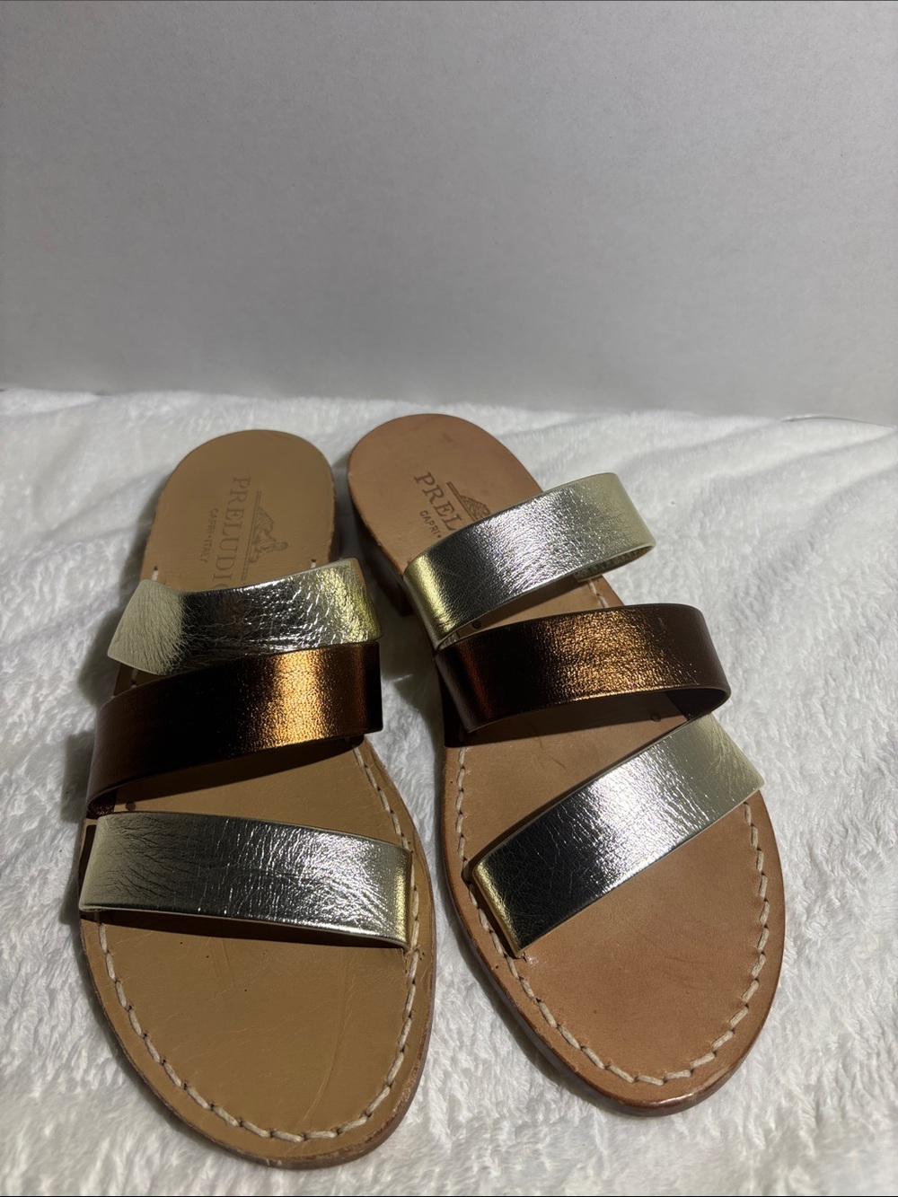 Metallic Triple-Strap Slide leather Sandal - Gold & Bronze